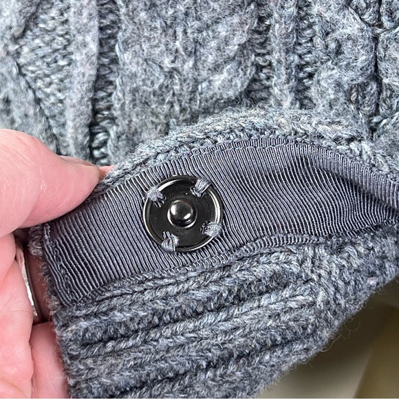 ANTHROPOLOGIE SLEEPING ON SNOW RED & GRAY WOOL CARDIGAN GOLD BUTTONS L Winter - Picture 5 of 8